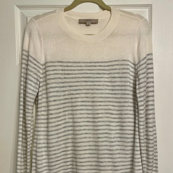 LOFT Grey and White Striped Tunic Sweater - Picture 1 of 10